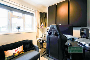 Photo 13- click for photo gallery